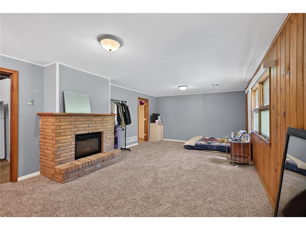 6911 E River Road NE Fridley MN 55432 7106998 image17