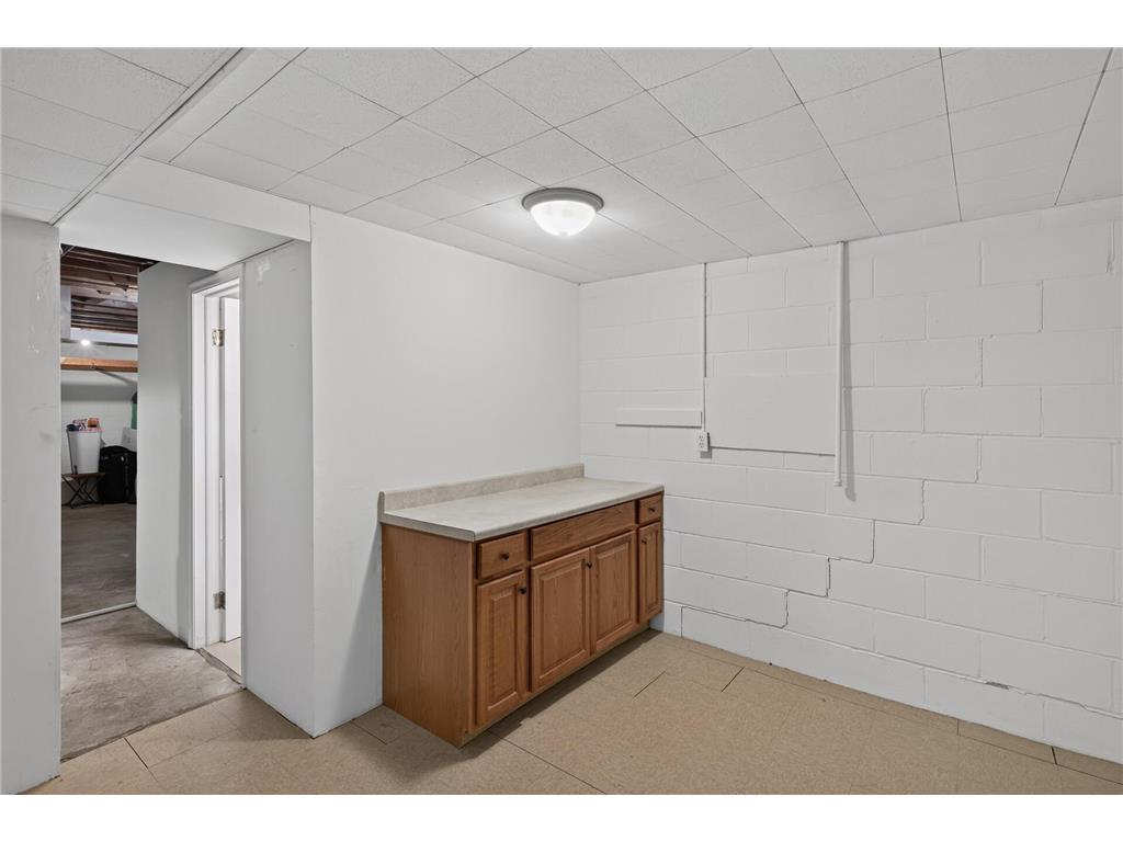 6911 E River Road NE Fridley MN 55432 7106998 image20