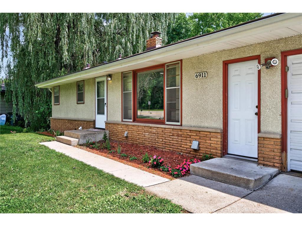 6911 E River Road NE Fridley MN 55432 7106998 image3