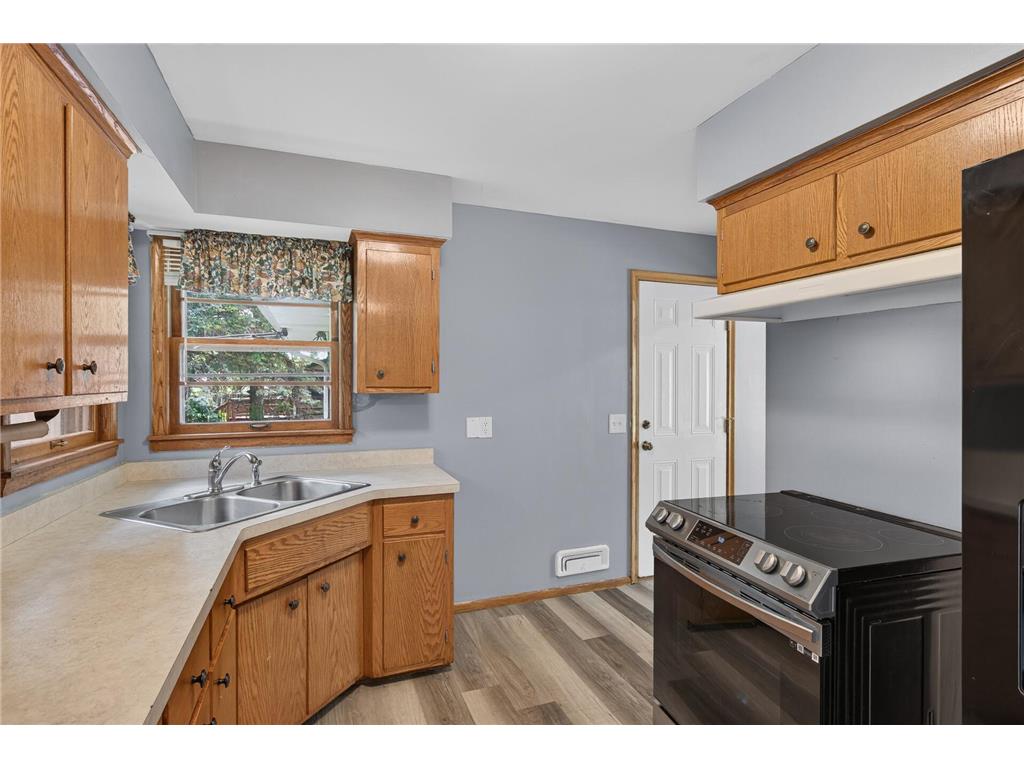 6911 E River Road NE Fridley MN 55432 7106998 image9