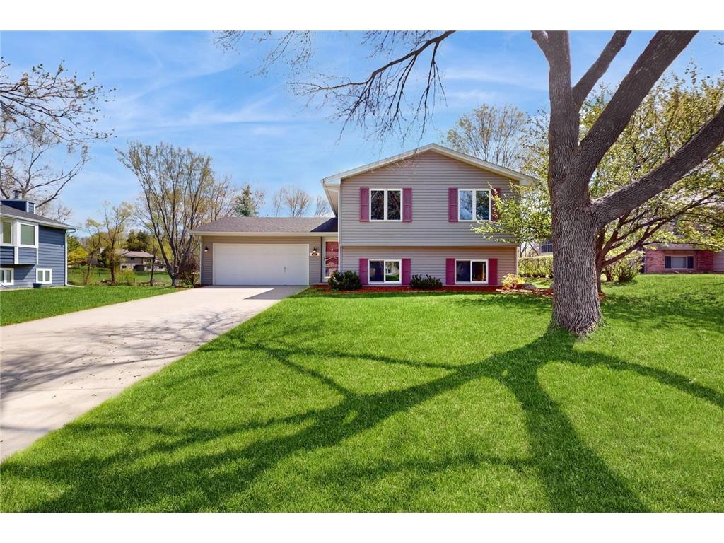 6911 Redwing Lane, Chanhassen, MN, 55317 MLS 6530944 Edina Realty