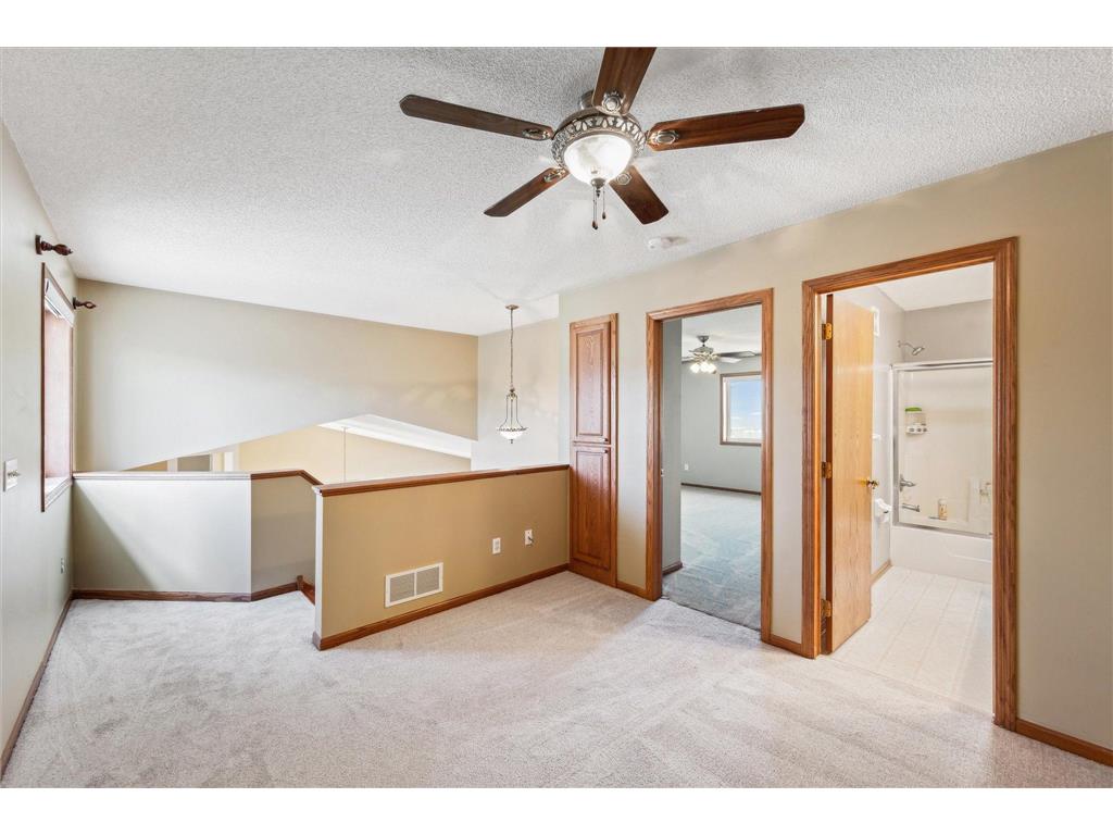 6913 Connelly Circle Savage MN 55378 7052224 image11