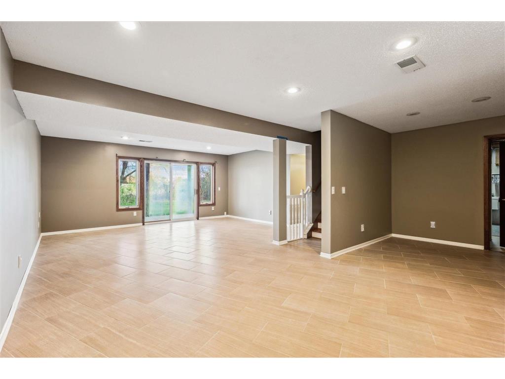 6913 Connelly Circle Savage MN 55378 7052224 image13