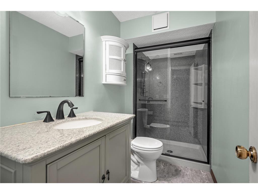 6913 Edenvale Boulevard Eden Prairie MN 55346 7024756 image30