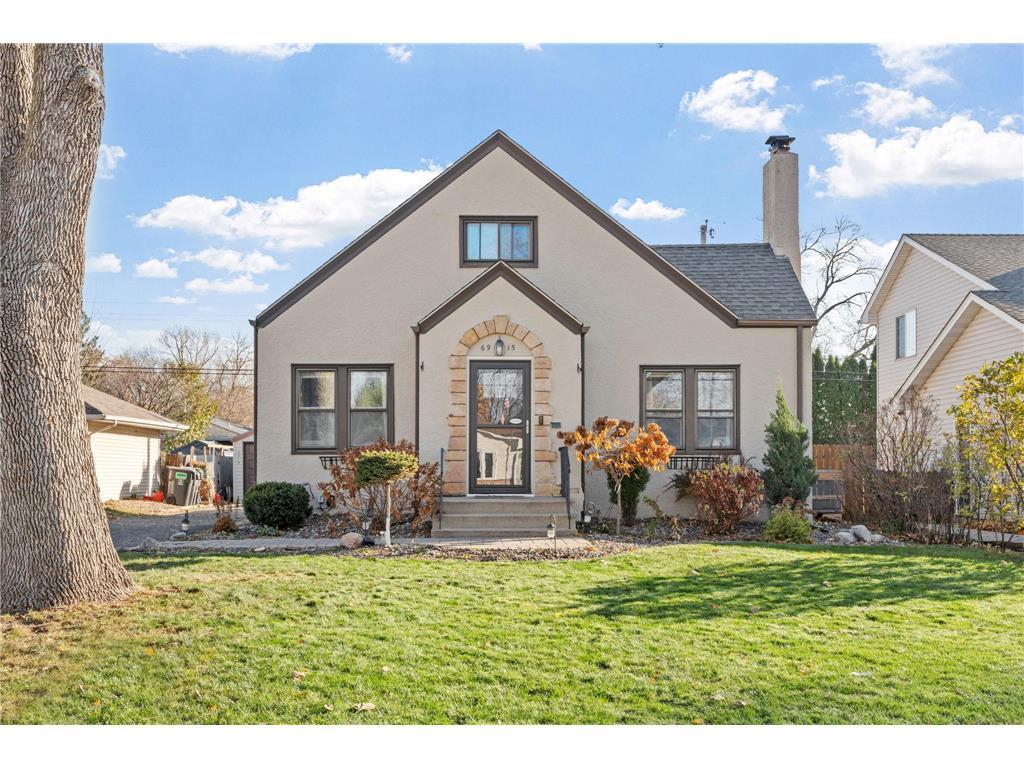 6915 12th Avenue S Richfield MN 55423 6815973 image1