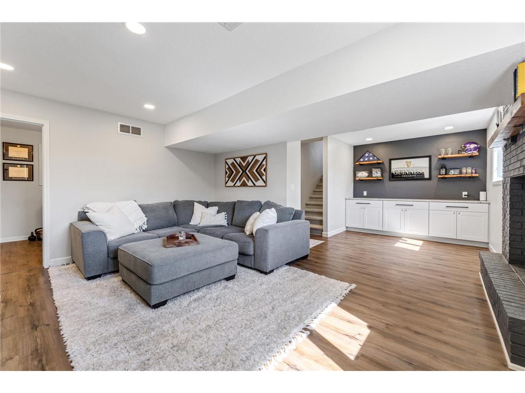 6915 Woodland Boulevard Goodview MN 55959 7067538 image20