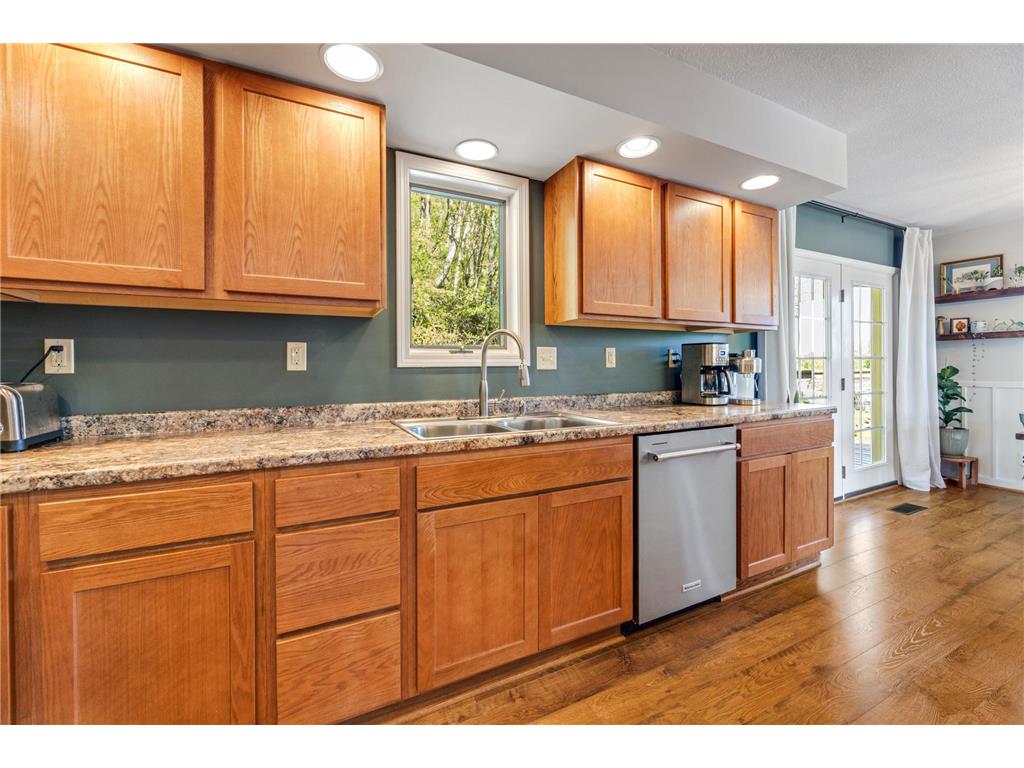 6915 Woodland Boulevard Goodview MN 55959 7067538 image8