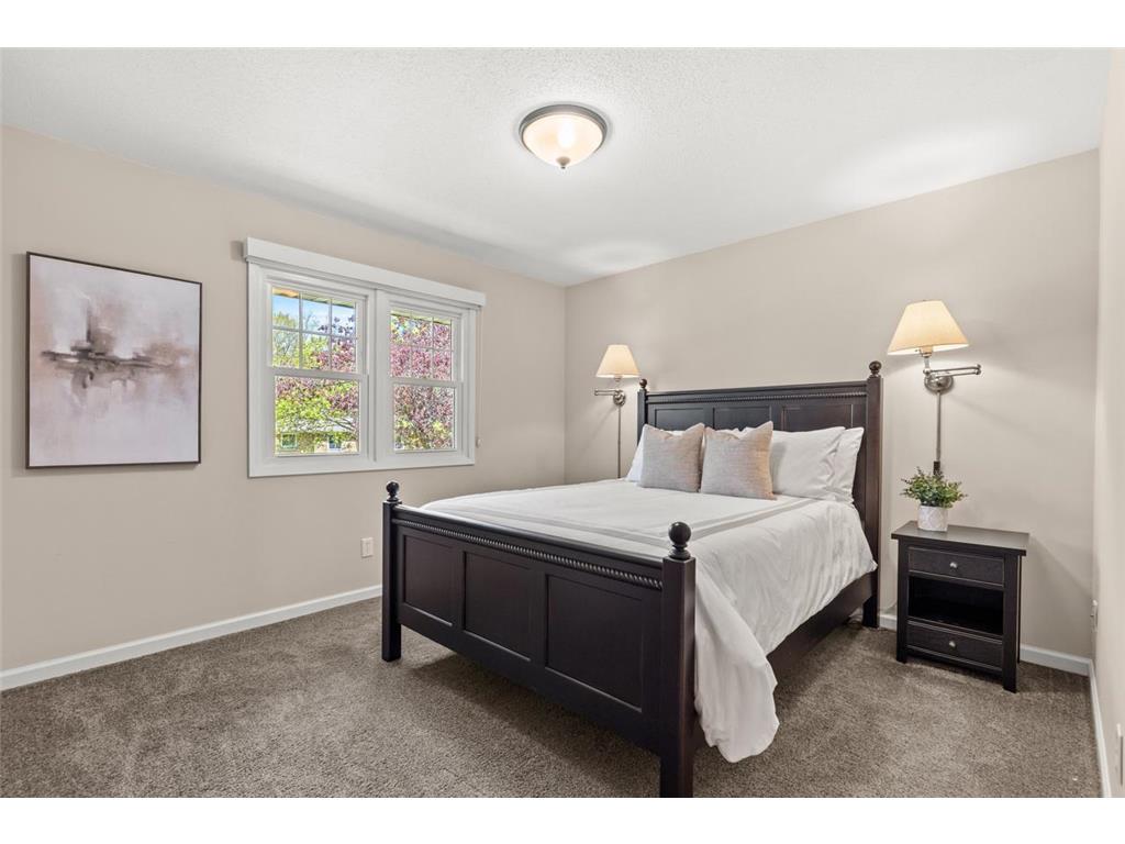 6917 W 82nd Street Bloomington MN 55438 7073819 image26