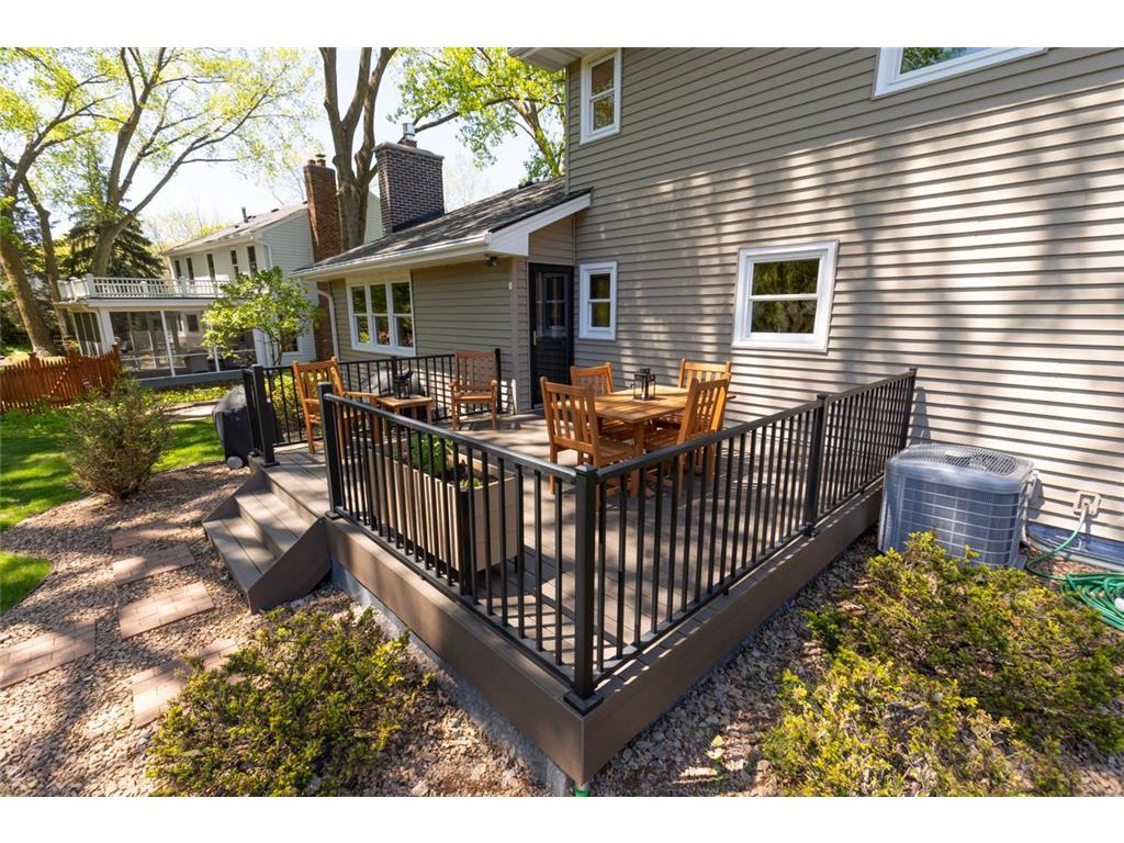 6917 W 82nd Street Bloomington MN 55438 7073819 image34