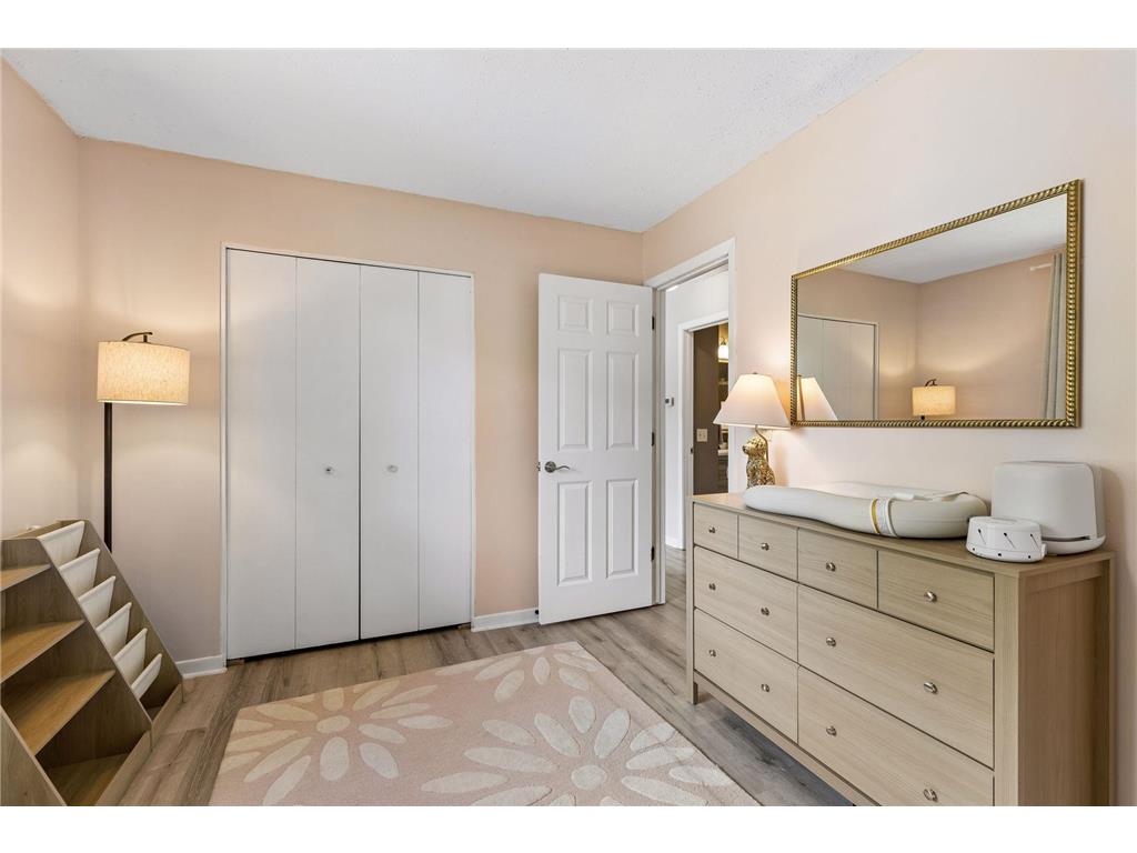 6919 Calgary Road Woodbury MN 55125 7081568 image11