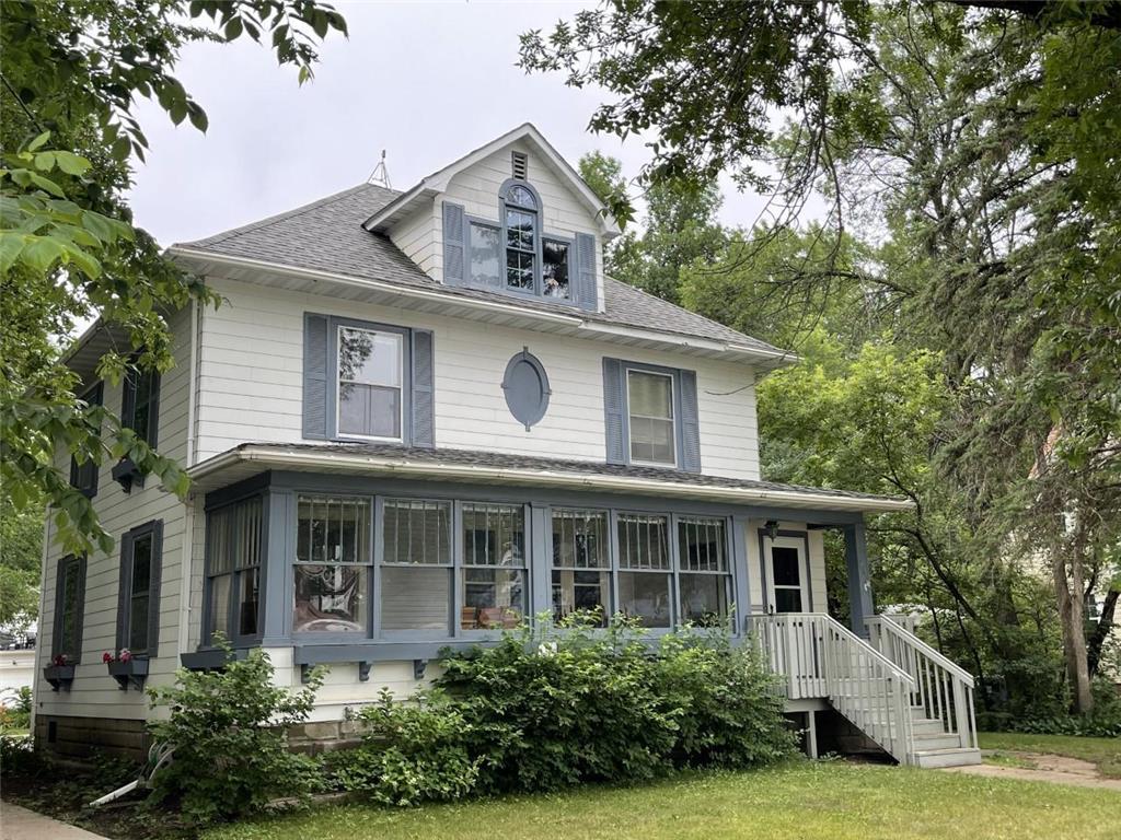 692 3rd Street, Tracy, MN, 56175 MLS 6230978 Edina Realty