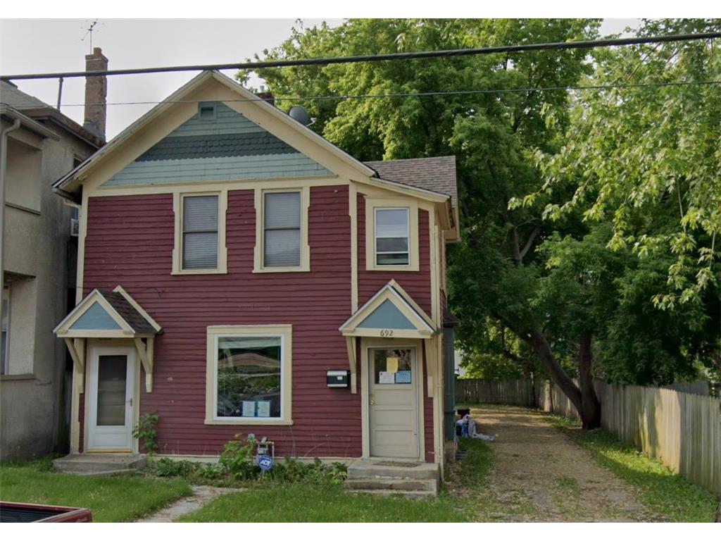 692 6th Street E Saint Paul MN 55106 6326598 image1