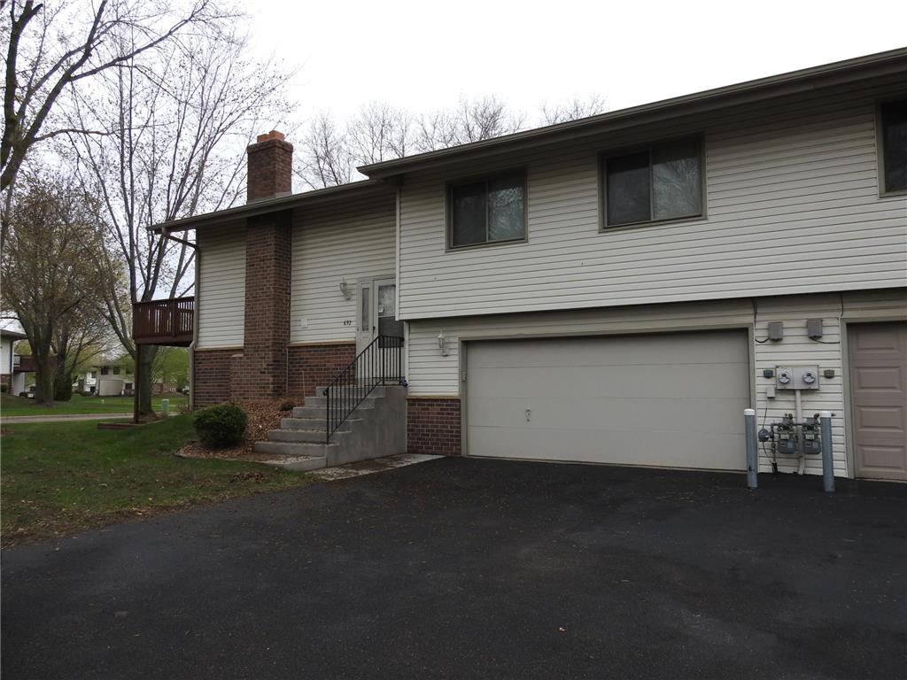 692 E 143rd Street Burnsville MN 55337 6367108 image1