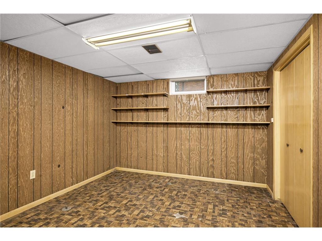 692 Grandview Avenue W Roseville MN 55113 6806341 image19