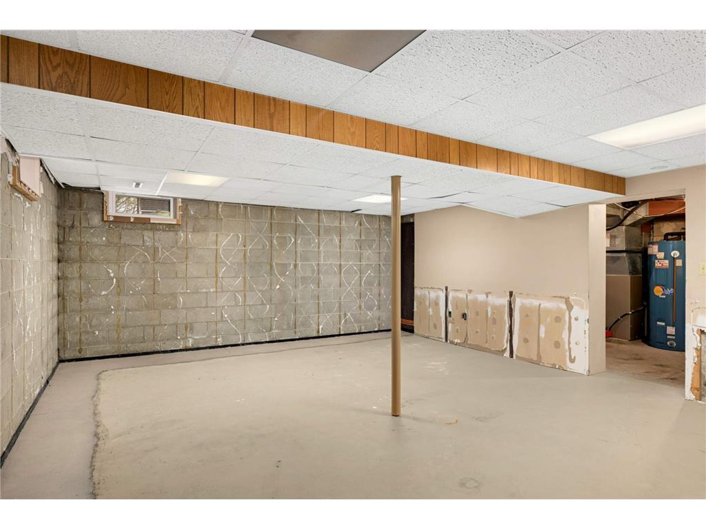 692 Grandview Avenue W Roseville MN 55113 6806341 image21