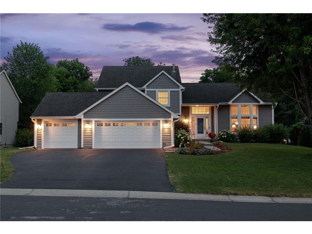 692 Oxford Road Eagan MN 55123 6391563 image1