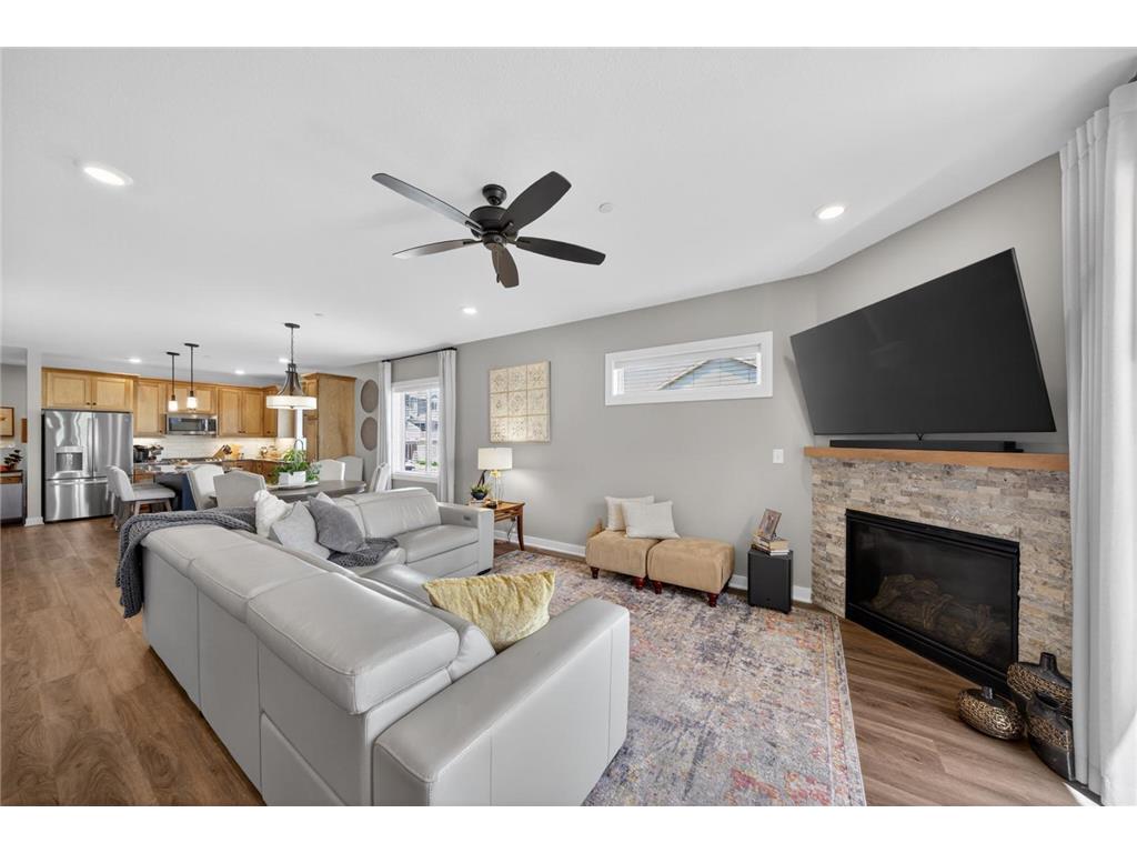 692 Shardlow Place NE Byron MN 55920 7091768 image18