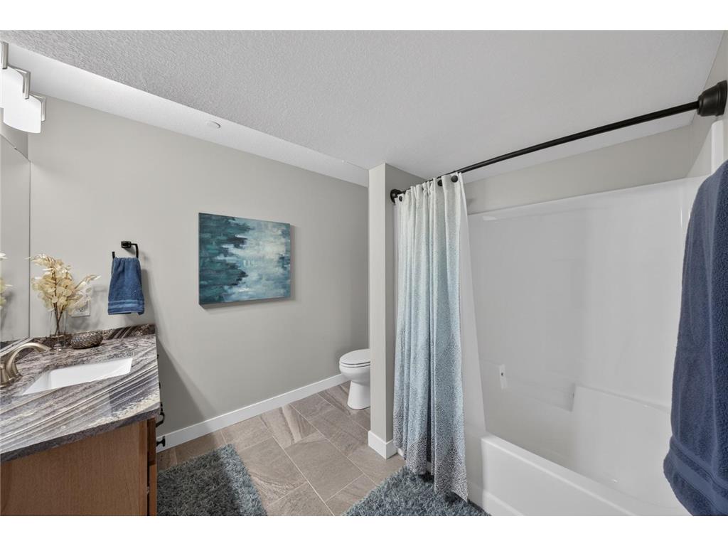 692 Shardlow Place NE Byron MN 55920 7091768 image32