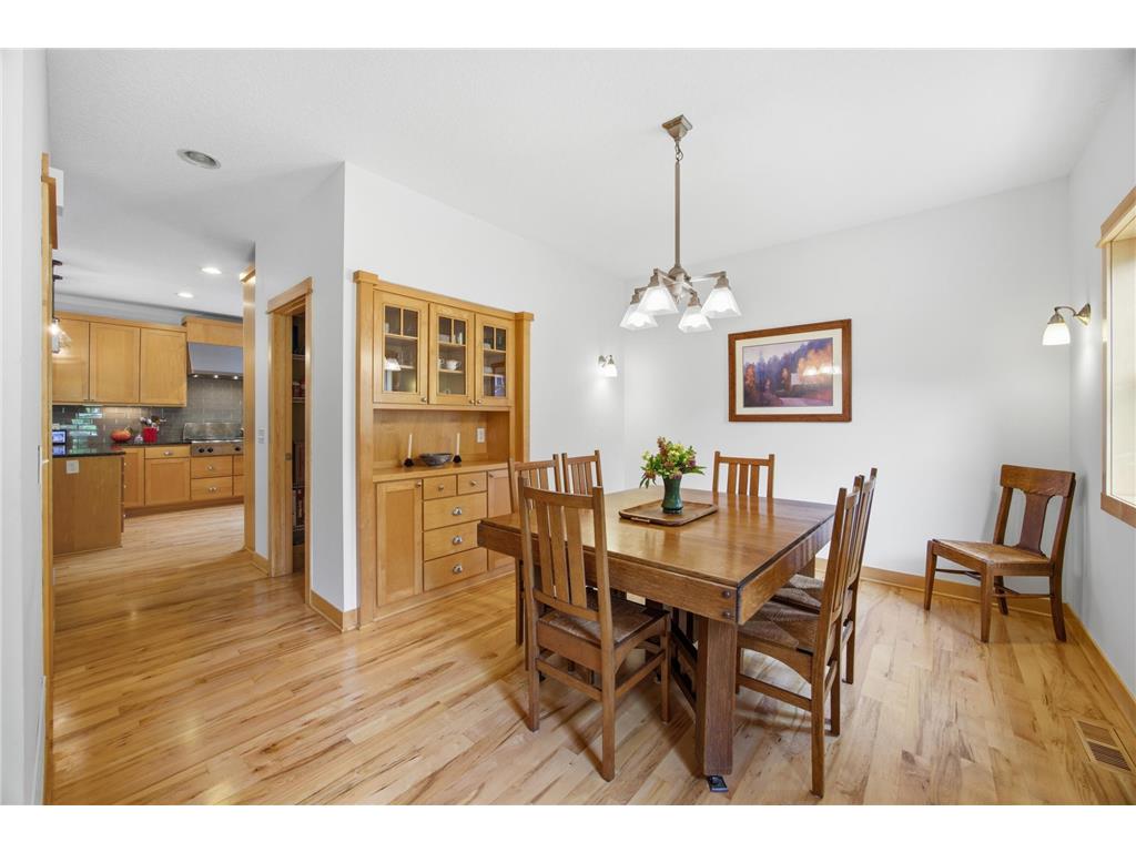692 Shelerud Drive Eagan MN 55123 7076984 image25