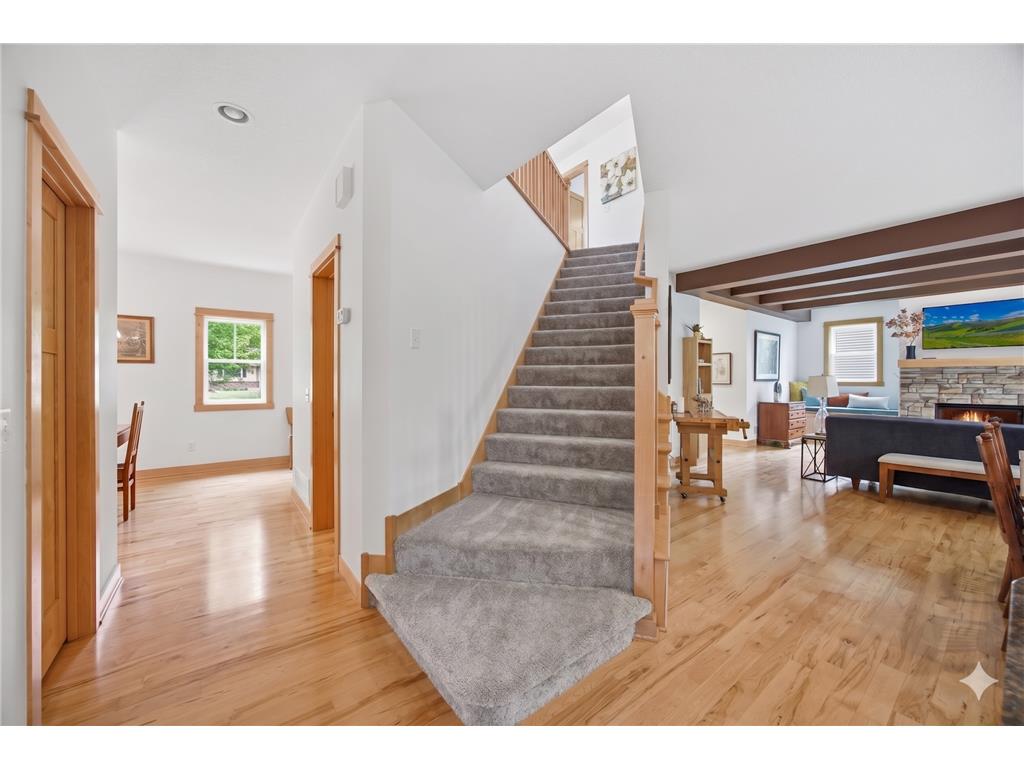 692 Shelerud Drive Eagan MN 55123 7076984 image36