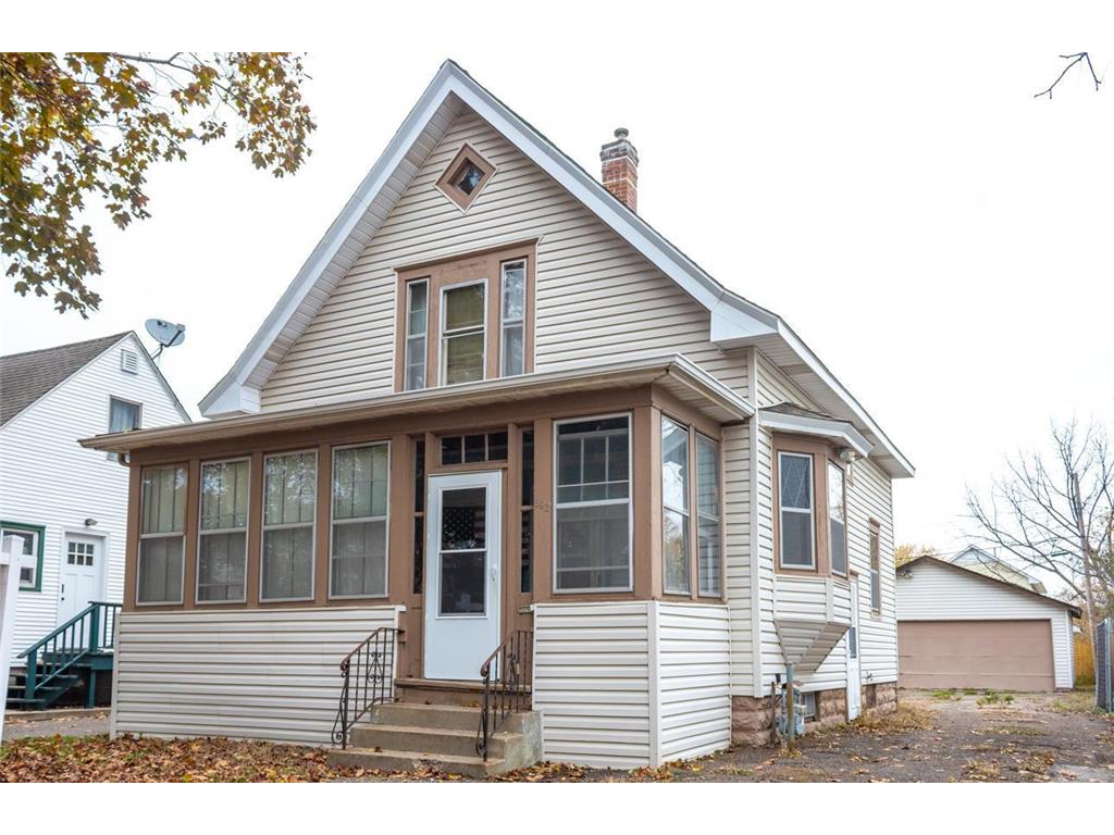 692 Victoria Street S Saint Paul MN 55102 6454222 image1