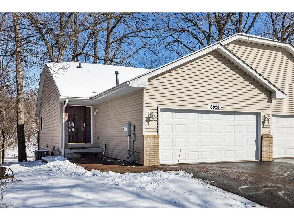 6920 42nd Avenue N Crystal MN 55427 7008928 image1