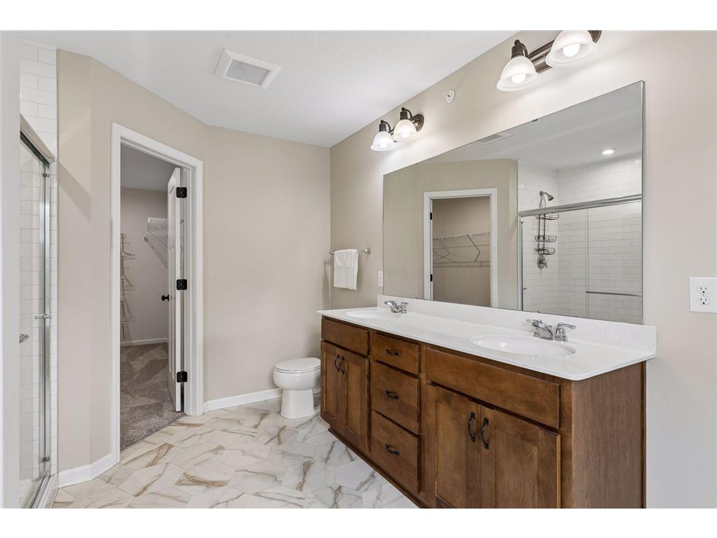 6921 Huckleberry Drive Minnetrista MN 55331 7090012 image24