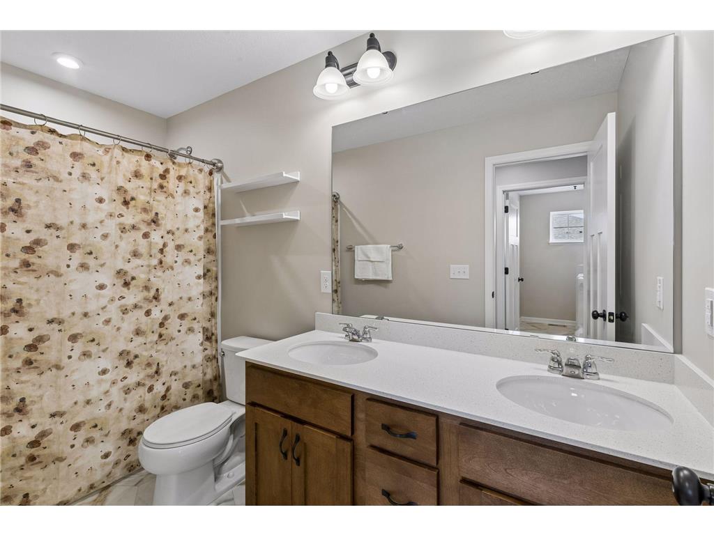 6921 Huckleberry Drive Minnetrista MN 55331 7090012 image32