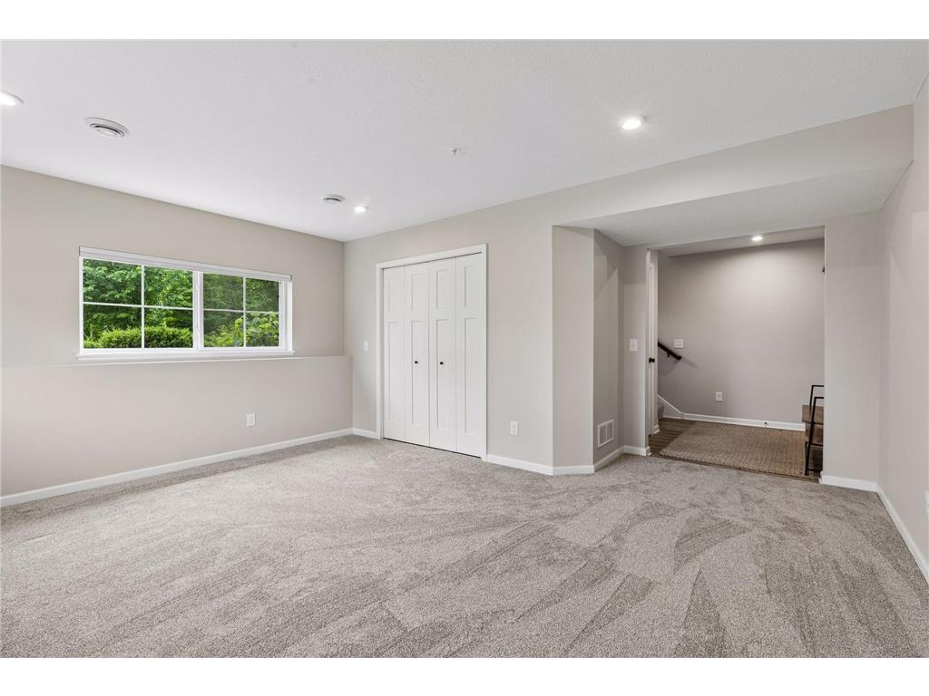 6921 Huckleberry Drive Minnetrista MN 55331 7090012 image35