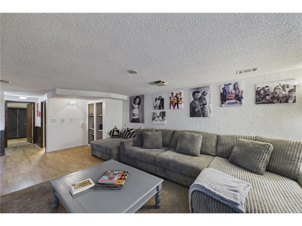 6924 Drew Avenue N Brooklyn Center MN 55429 7072028 image13