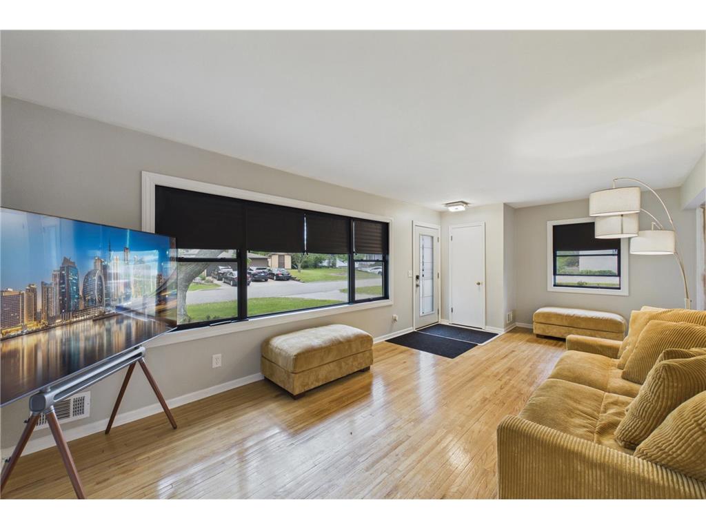 6924 Drew Avenue N Brooklyn Center MN 55429 7072028 image3