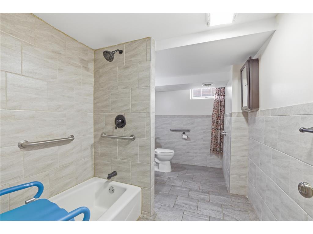 6925 Halifax Avenue N Brooklyn Center MN 55429 7094021 image22