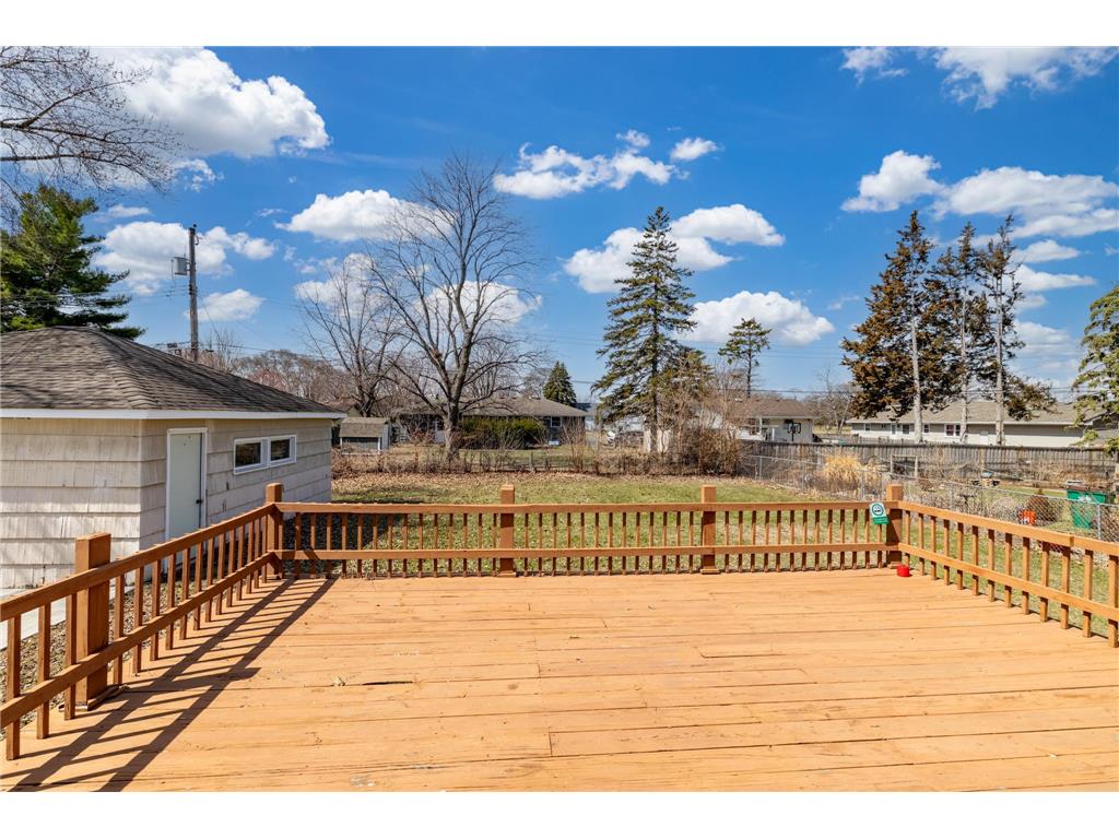 6925 Halifax Avenue N Brooklyn Center MN 55429 7094021 image3