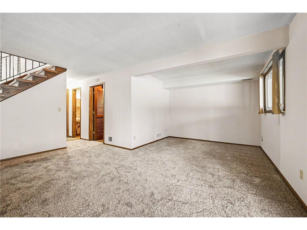 6925 Macbeth Circle Woodbury MN 55125 7016834 image21