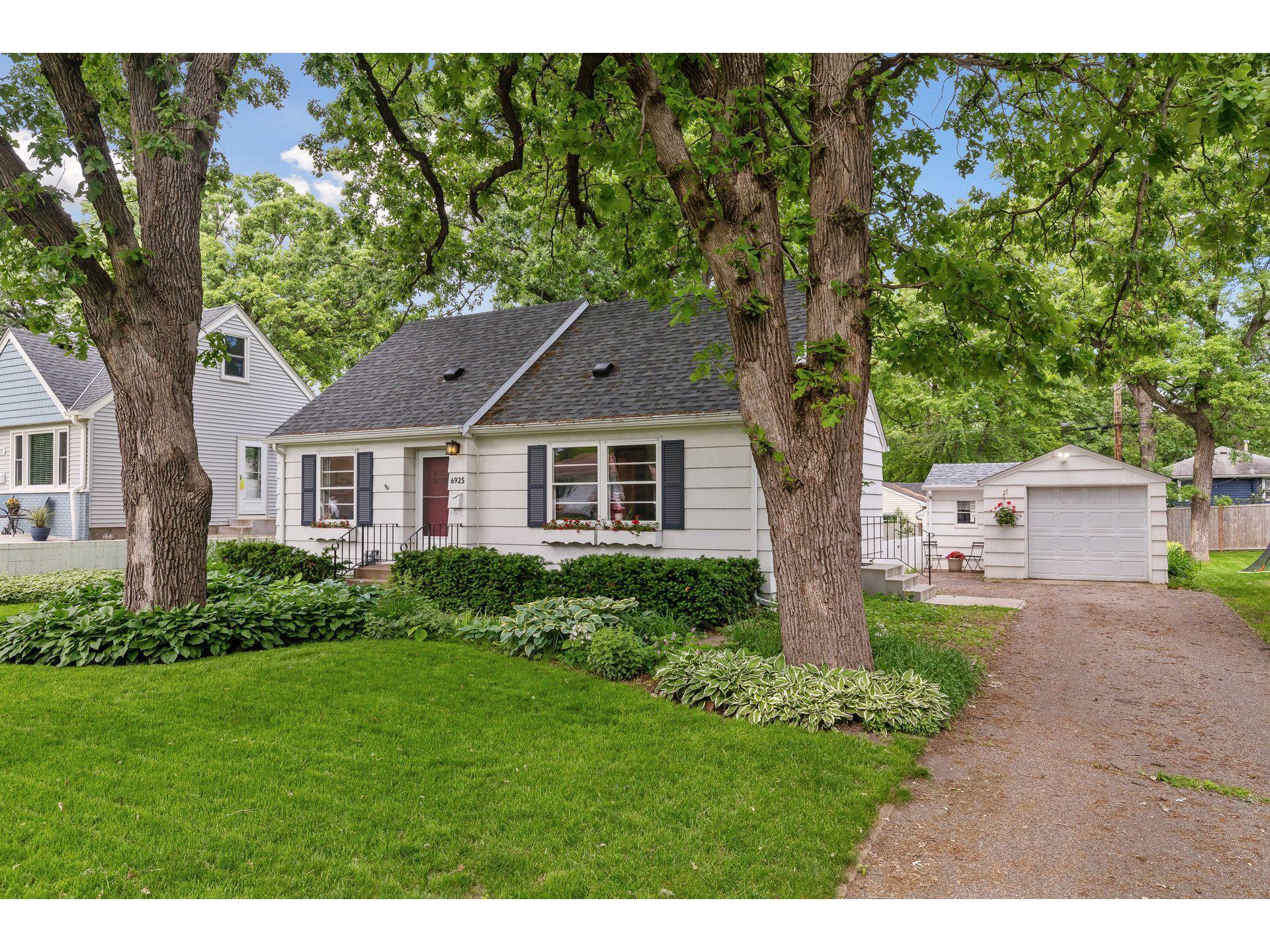 6925 Oliver Avenue S, Richfield, MN 55423 MLS 5766544 Edina Realty