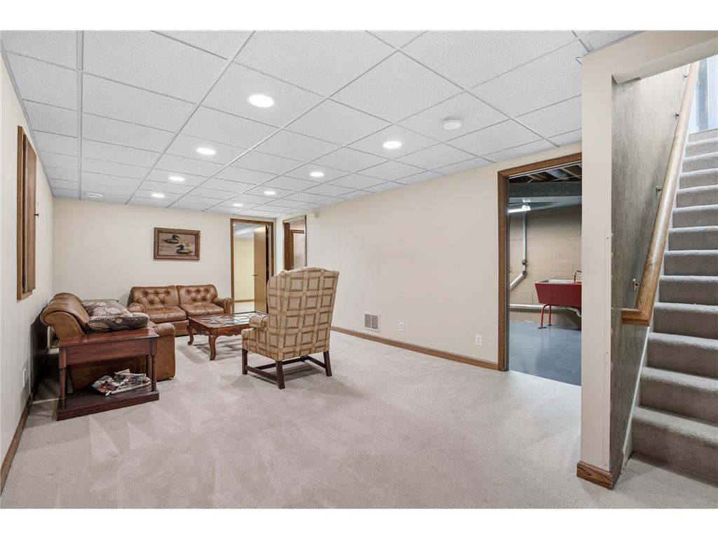 6929 Glenwood Avenue Golden Valley MN 55427 7021752 image19