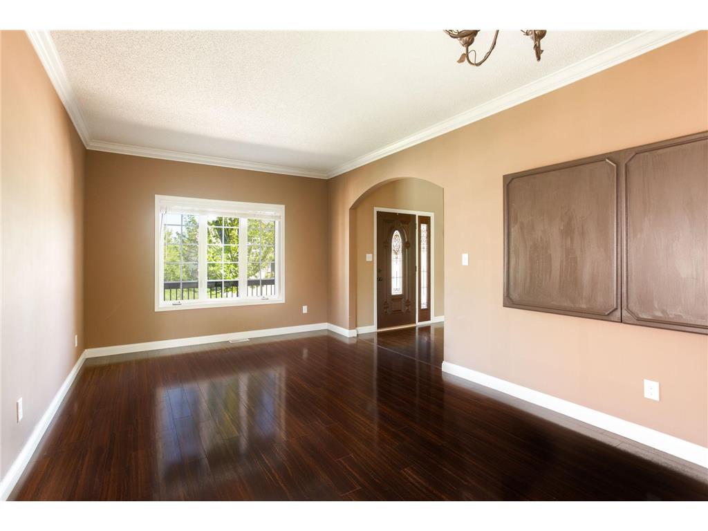 6929 Lydia Lane, Woodbury, MN, 55125 MLS 6533392 Edina Realty