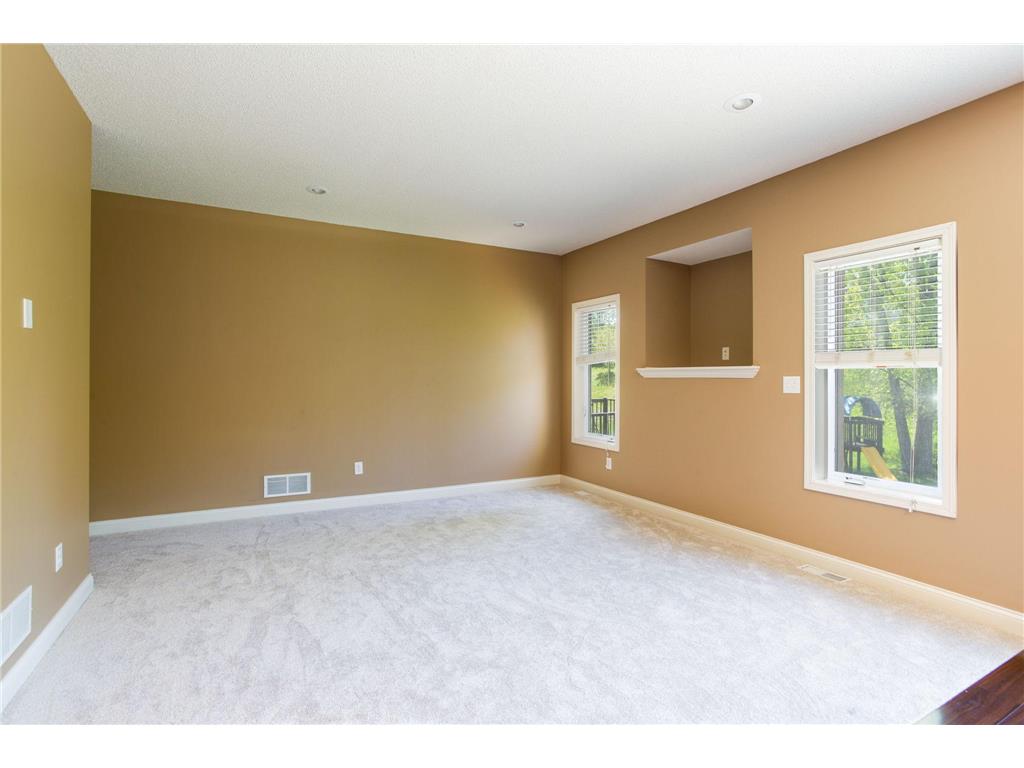 6929 Lydia Lane, Woodbury, MN, 55125 MLS 6533392 Edina Realty