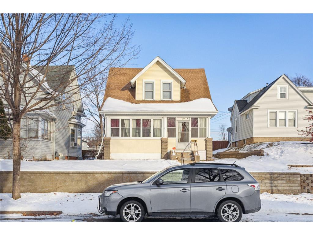693 Hawthorne Avenue E Saint Paul MN 55106 6353602 image1