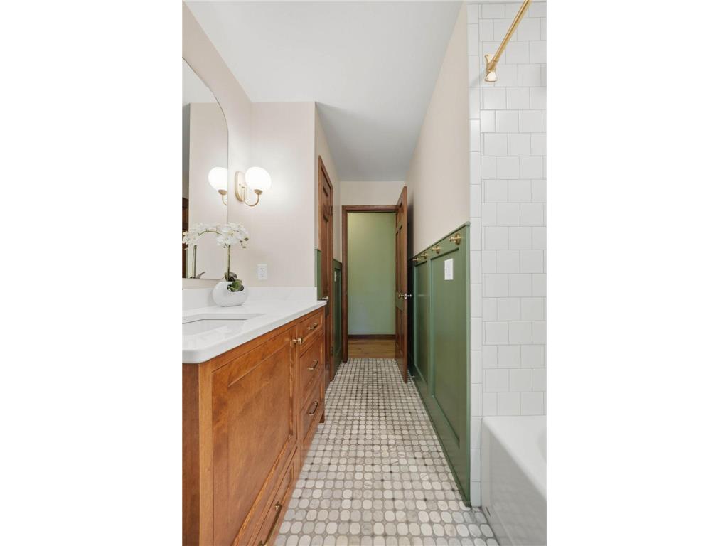 6930 Foxglove Circle Excelsior MN 55331 7084002 image16