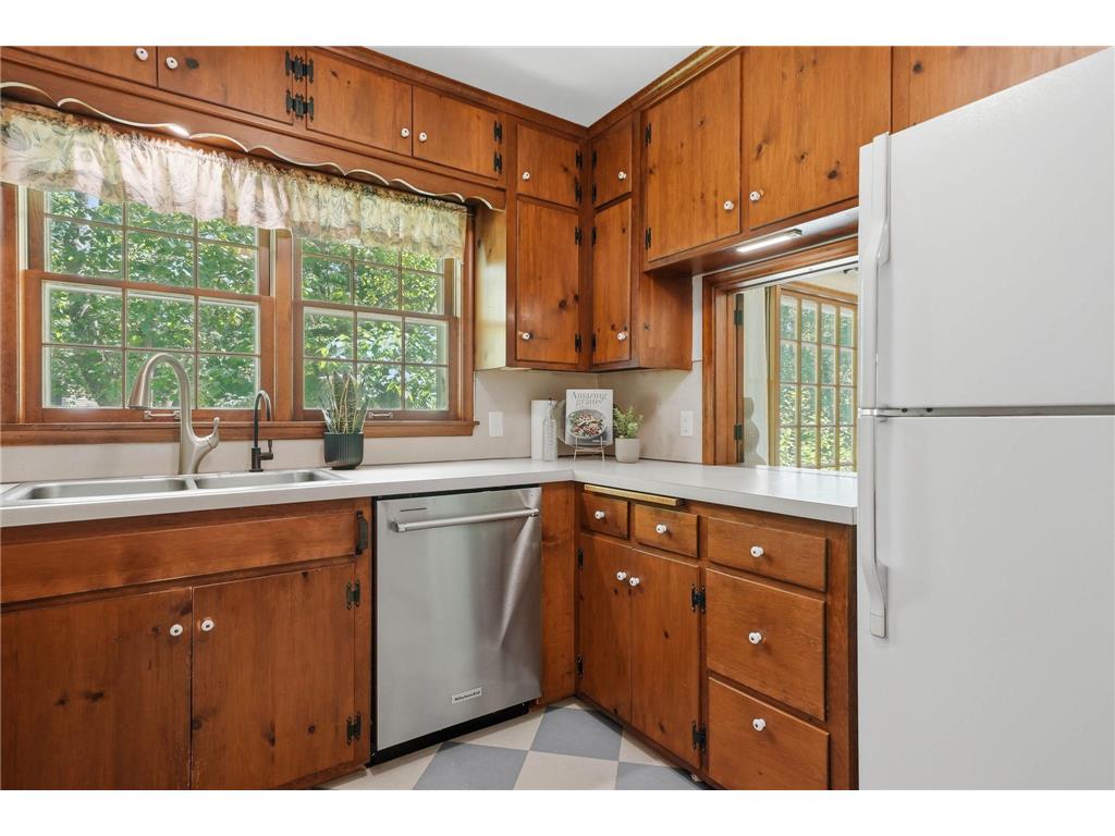 6930 Foxglove Circle Excelsior MN 55331 7084002 image24