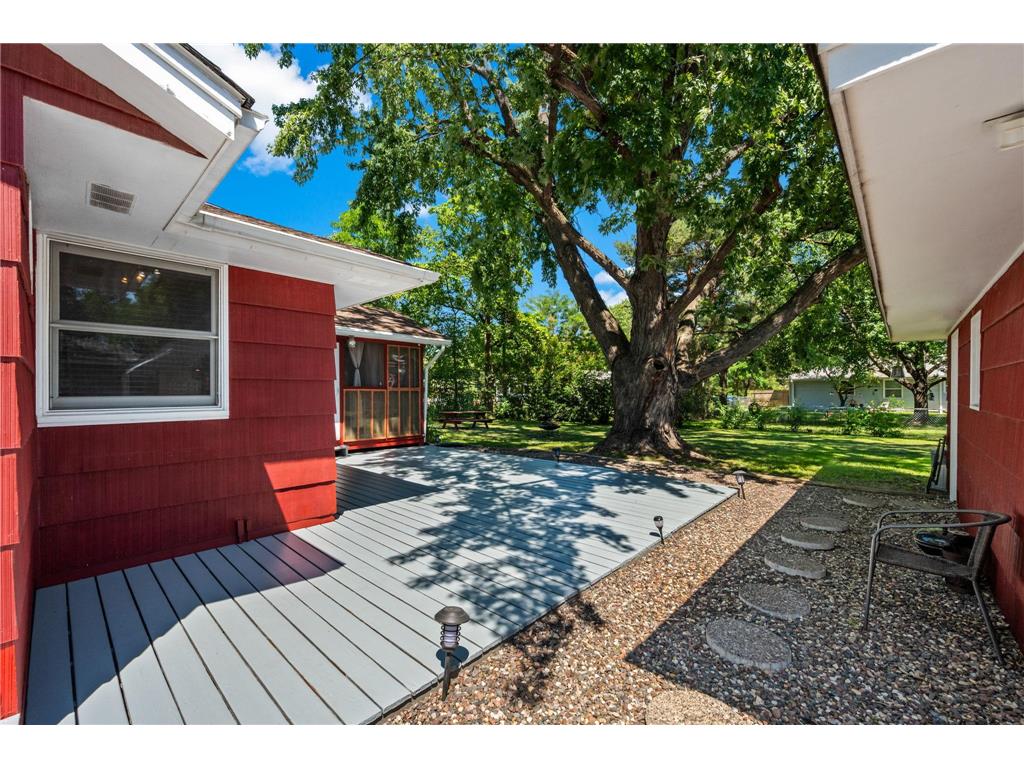 6932 Kentucky Avenue N Brooklyn Park MN 55428 7107556 image20