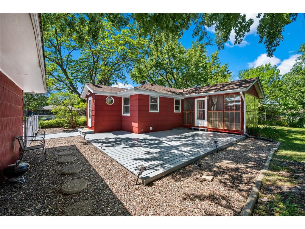 6932 Kentucky Avenue N Brooklyn Park MN 55428 7107556 image21