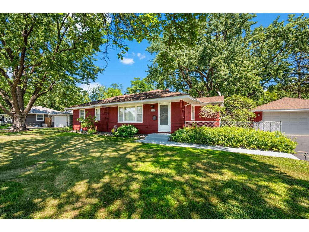 6932 Kentucky Avenue N Brooklyn Park MN 55428 7107556 image3
