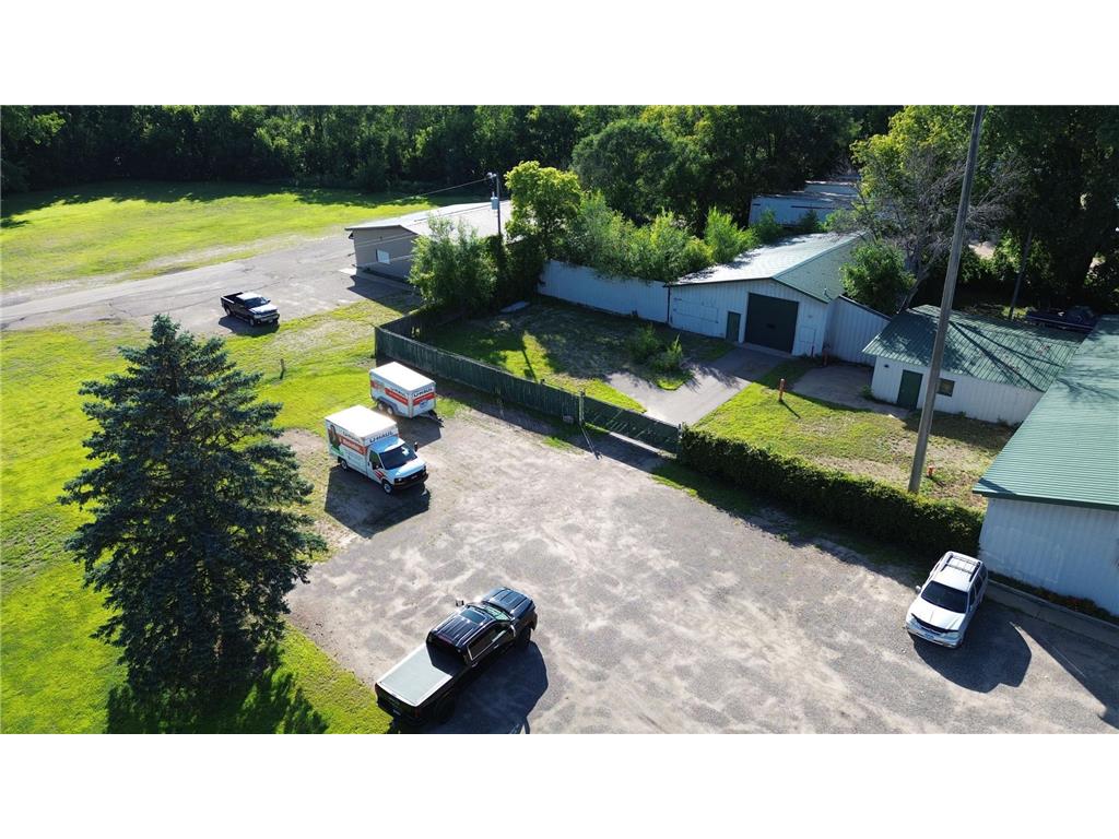 6933 Lake Drive Lino Lakes MN 55014 6700458 image1