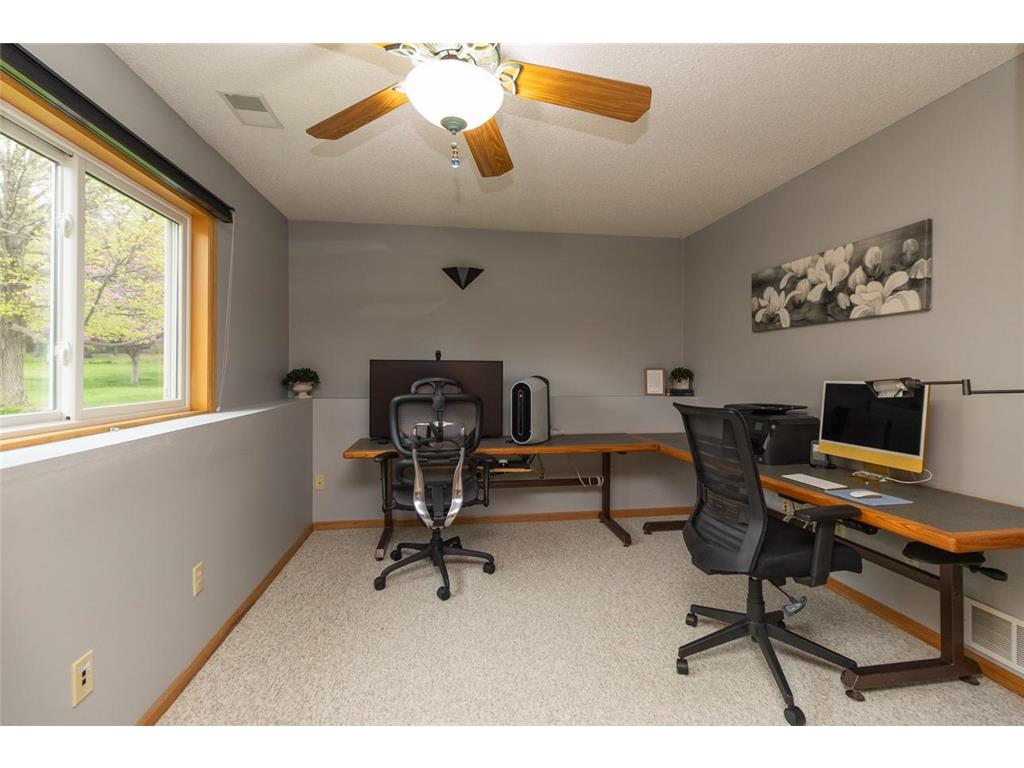 6934 4th Street Court N Oakdale MN 55128 7068278 image22