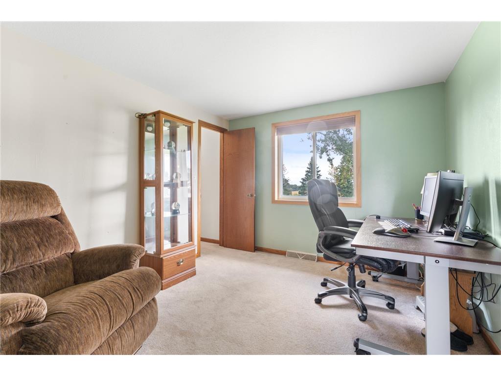 69378 230th Avenue Canisteo Twp MN 55944 6785388 image17