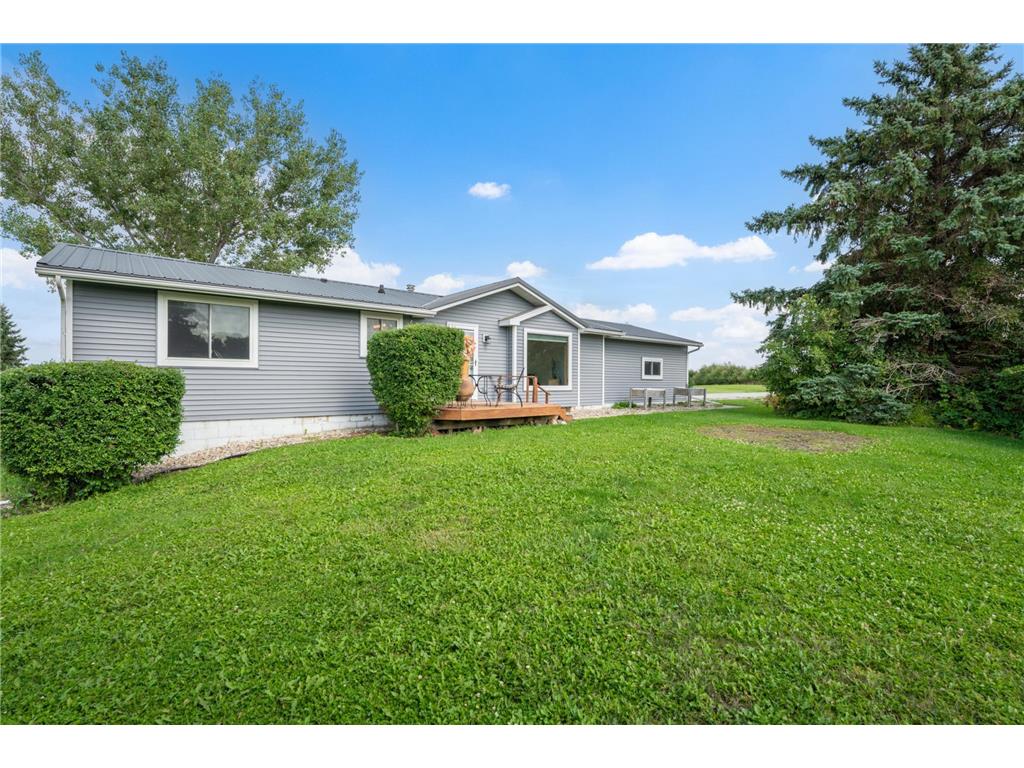 69378 230th Avenue Canisteo Twp MN 55944 6785388 image5