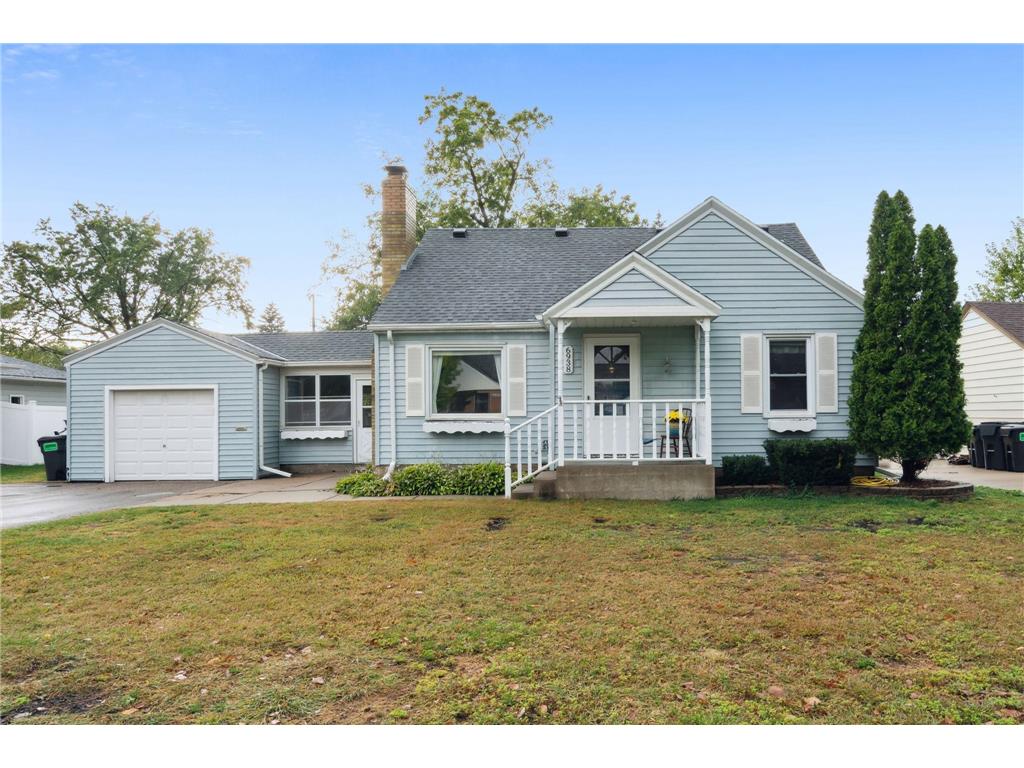 6938 Oakland Avenue Richfield MN 55423 6436223 image1