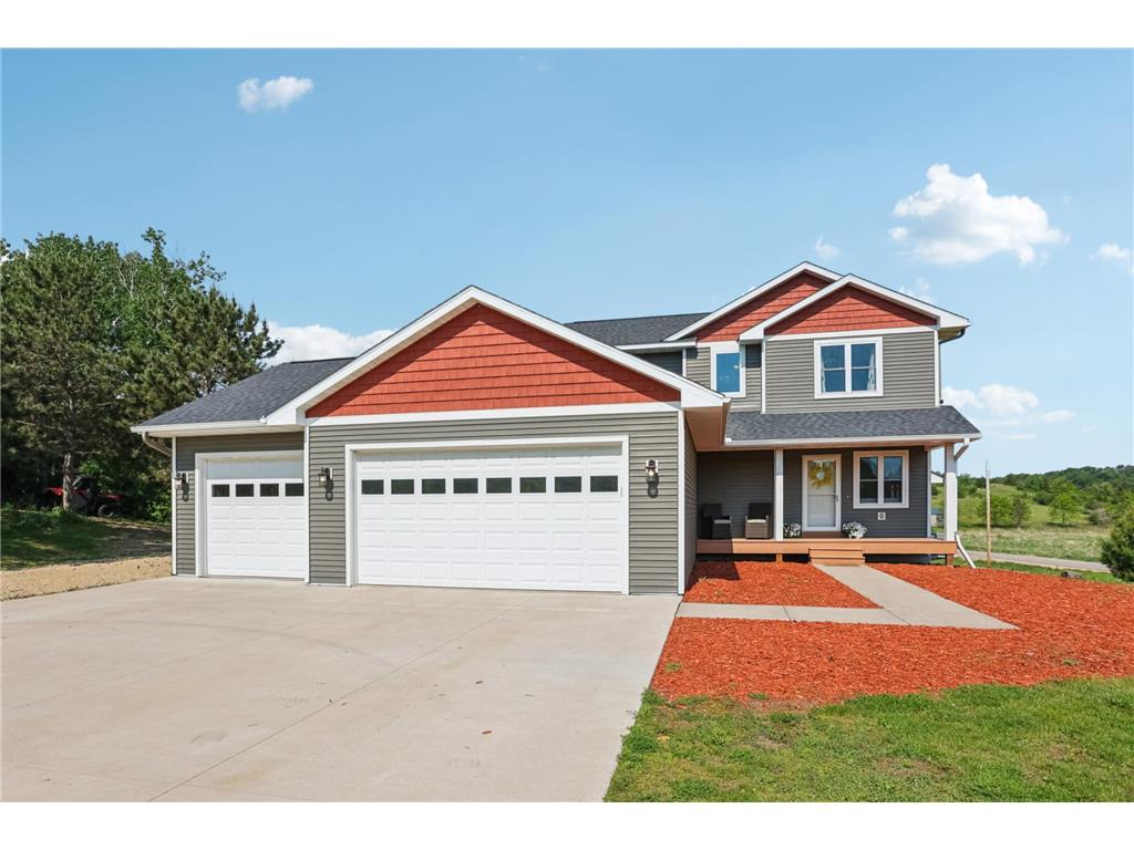 694 104th Street Roberts WI 54023 6713910 image1